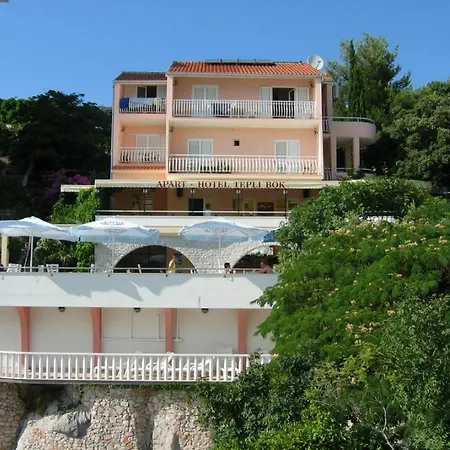 Tepli Bok * Primošten