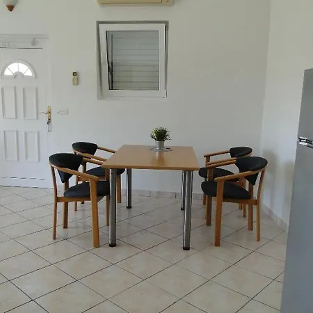 Apartment Tepli Bok Primošten