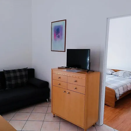 Tepli Bok Apartment *