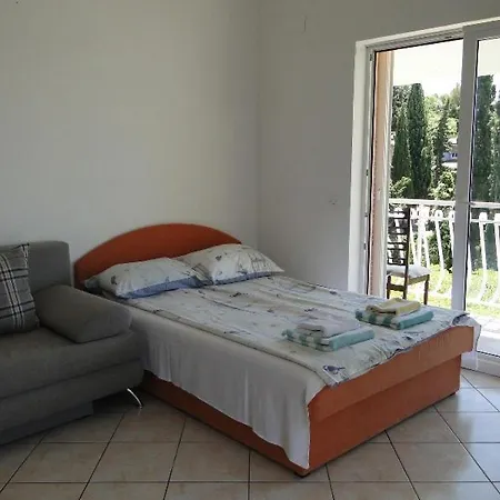 Apartment Tepli Bok *