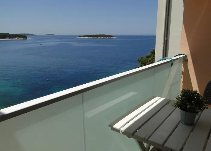 Apartment Tepli Bok Primosten