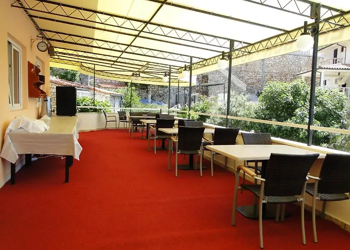 Tepli Bok Apartment *